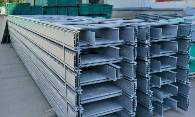 庆阳防火桥架：不止于阻燃，更在于为逃生救援争取时间！